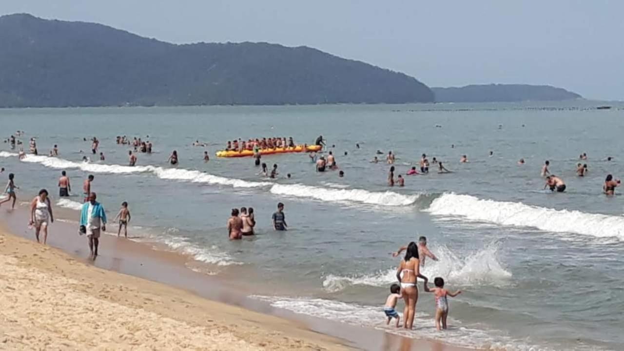 קרגואטטובה Alugo Apartamento Na Praia Cocanha מראה חיצוני תמונה